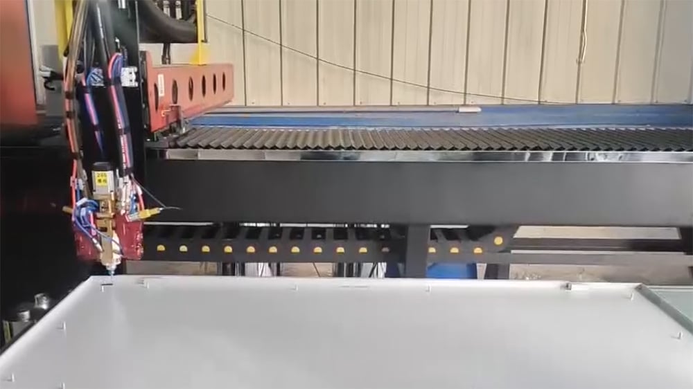 Giải Pháp Tạo Gioăng làm Kín Cho Tủ Điện & Vỏ Thiết Bị Điện