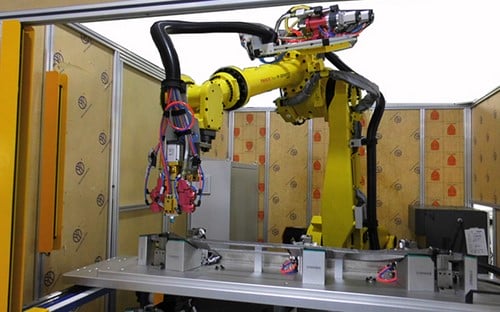 Dây Chuyền Phun Gioăng Làm Kín Tự Động 